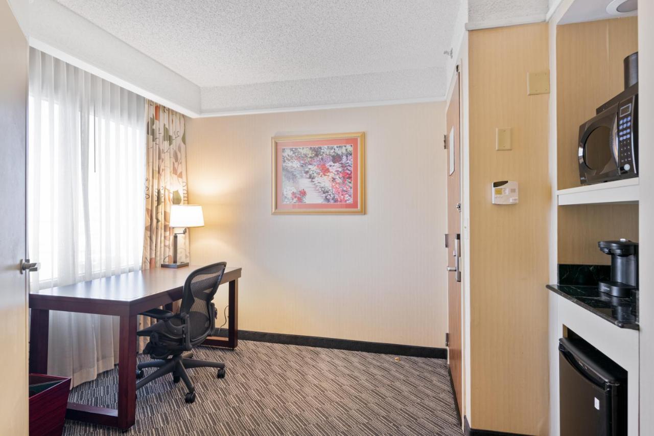 Harmony Suites Secaucus Meadowlands Esterno foto